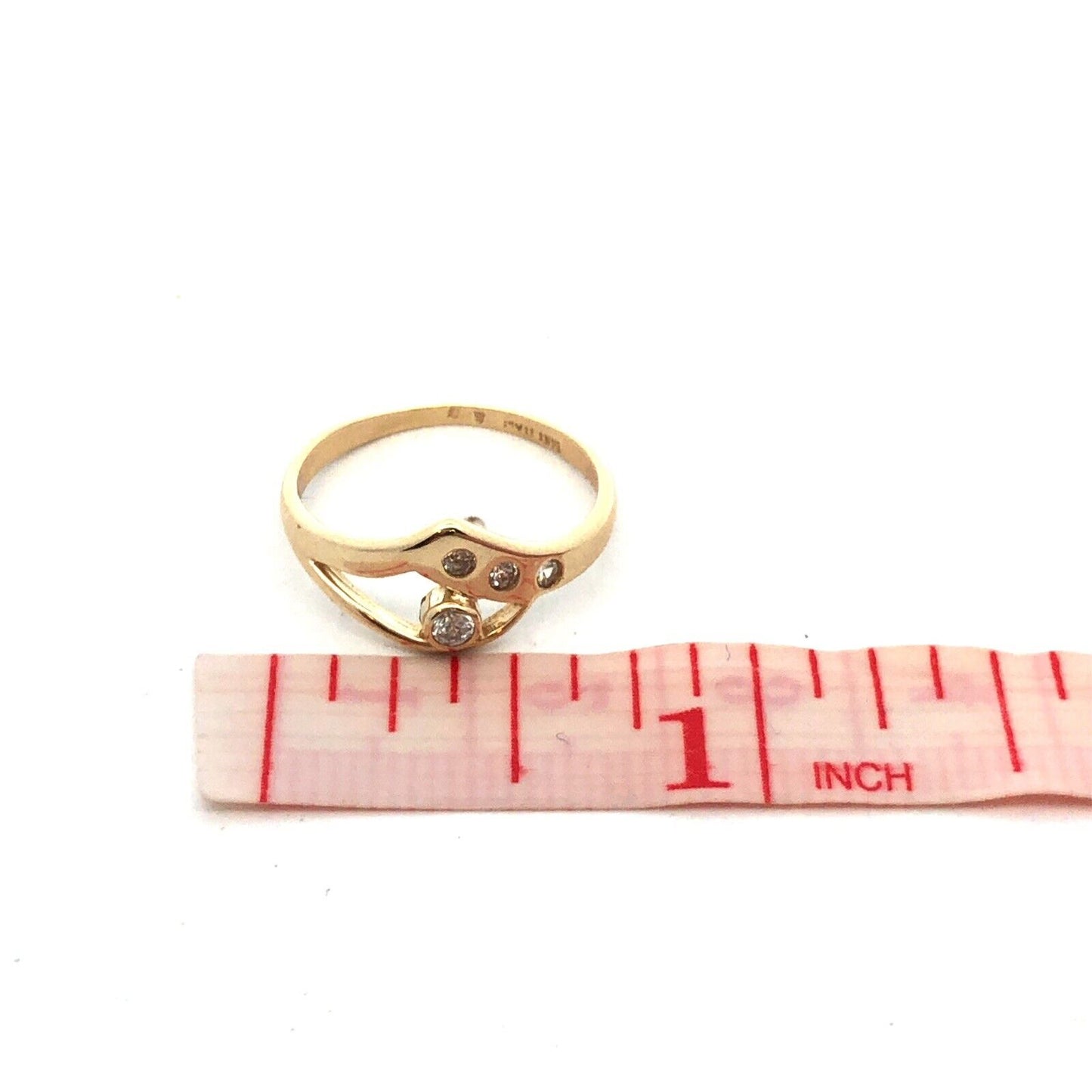 14K Yellow Gold Designer AND Italy Round Cubic Zirconia Modernist V Band Ring