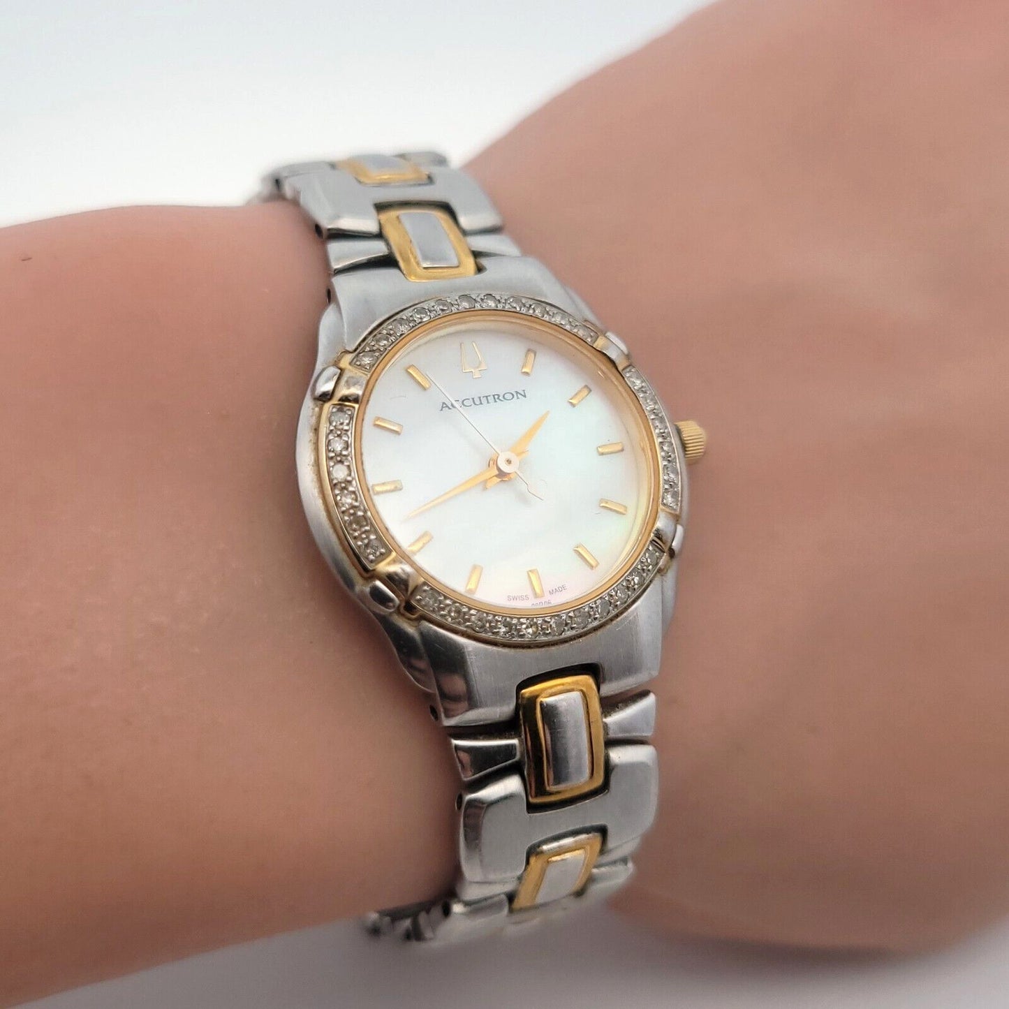 Ladies Bulova Accutron Barcelona Mother of Pearl Dial Diamond Bezel Quartz Watch