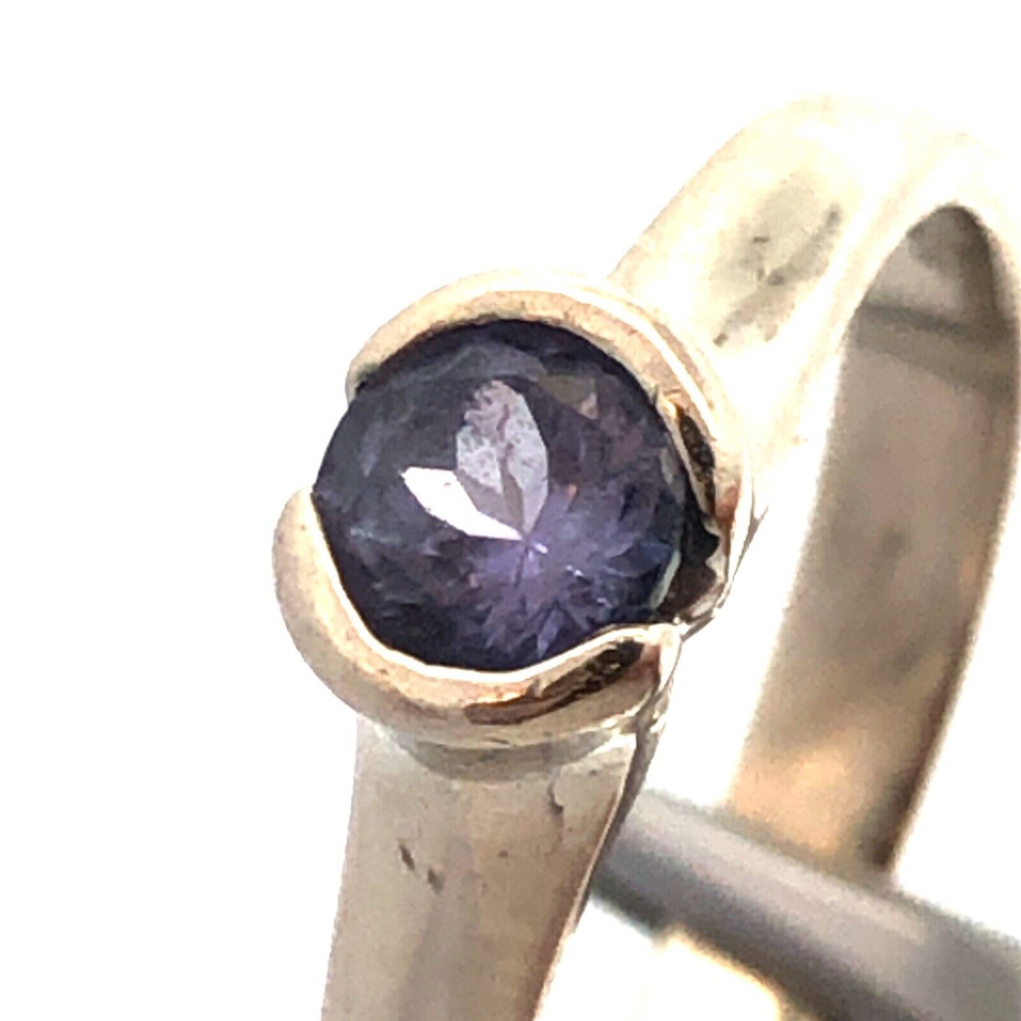 Estate 14K White Gold Round Purple Tanzanite Solitaire Modernist Engagement Ring