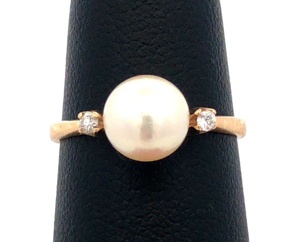 Estate 14K Yellow Gold Round White Pearl Solitaire Diamond Anniversary Ring