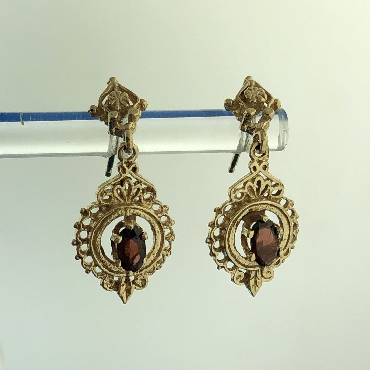 Gorgeous 14k Yellow Gold Oval Cut Red Garnet Openwork Filigree Dangle Earrings