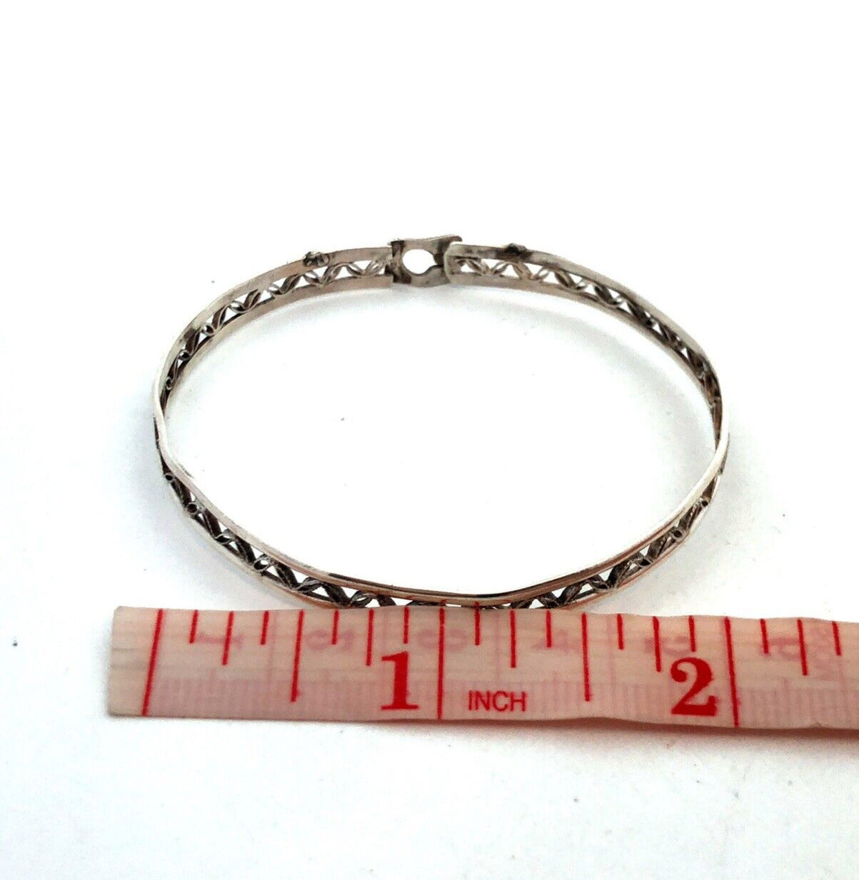 Vintage 925 Sterling Silver Open Work Leaf Scroll Bangle Bracelet