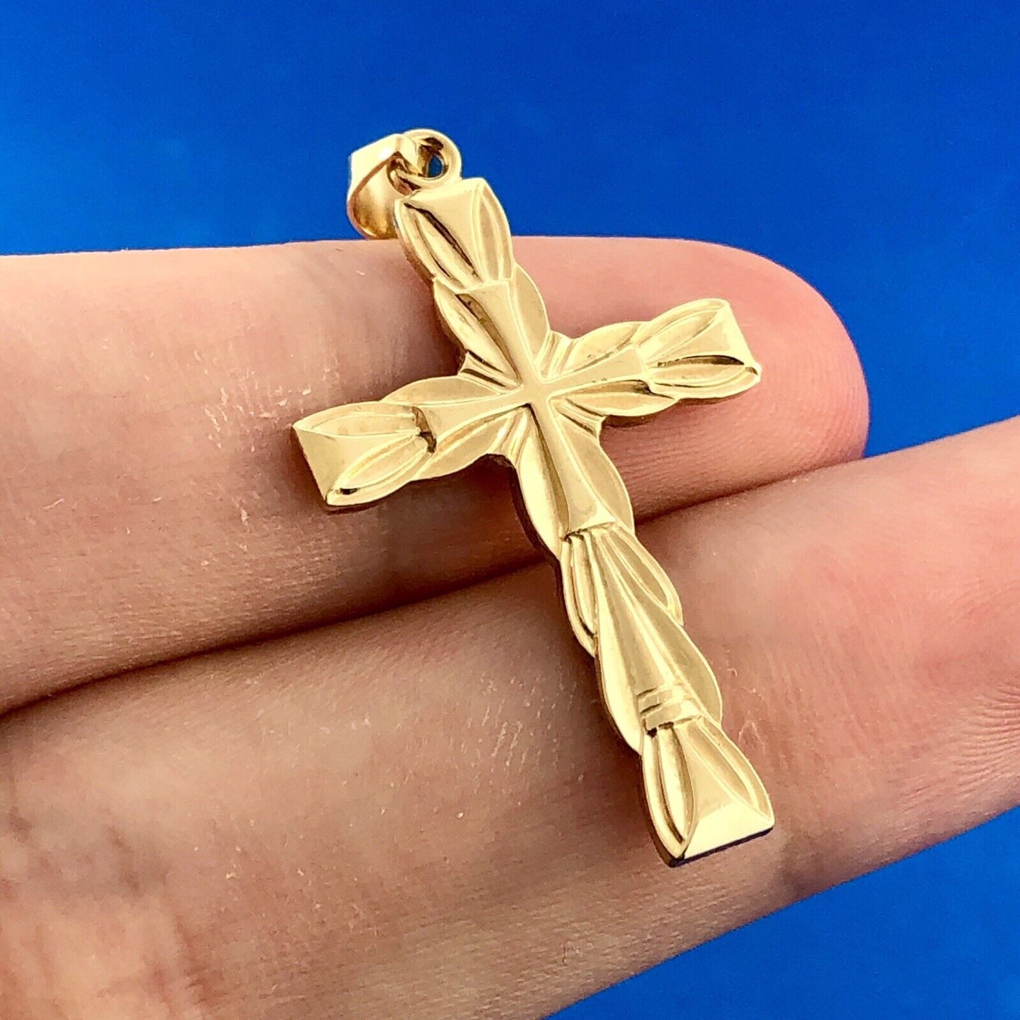 14K Yellow Gold Polished Textured Cross Religious Communion Statement Pendant