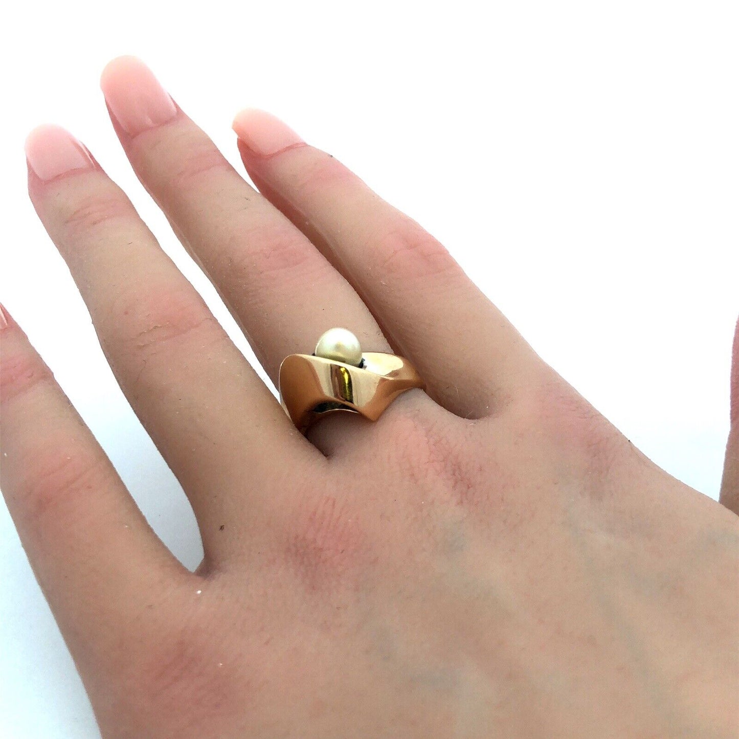 Vintage BAN 14K Yellow Gold Egg Oval Pearl Modernist Statement Ring
