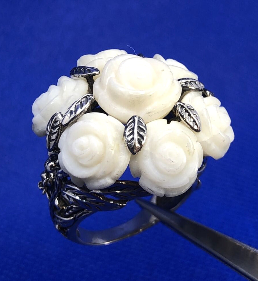 Designer SX 925 Sterling Silver Carved White Resin Rose Bouquet Cocktail Ring