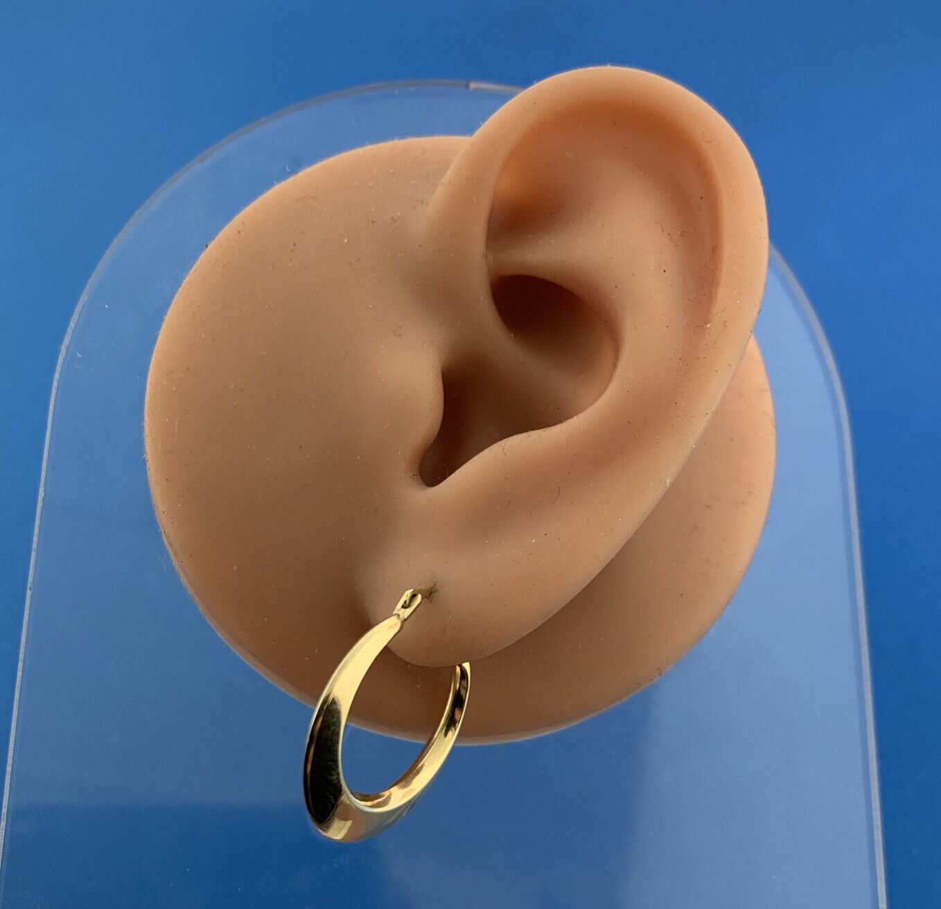 Designer RL 10K Yellow Gold Polished Tapered Elegant Hoop Earrings