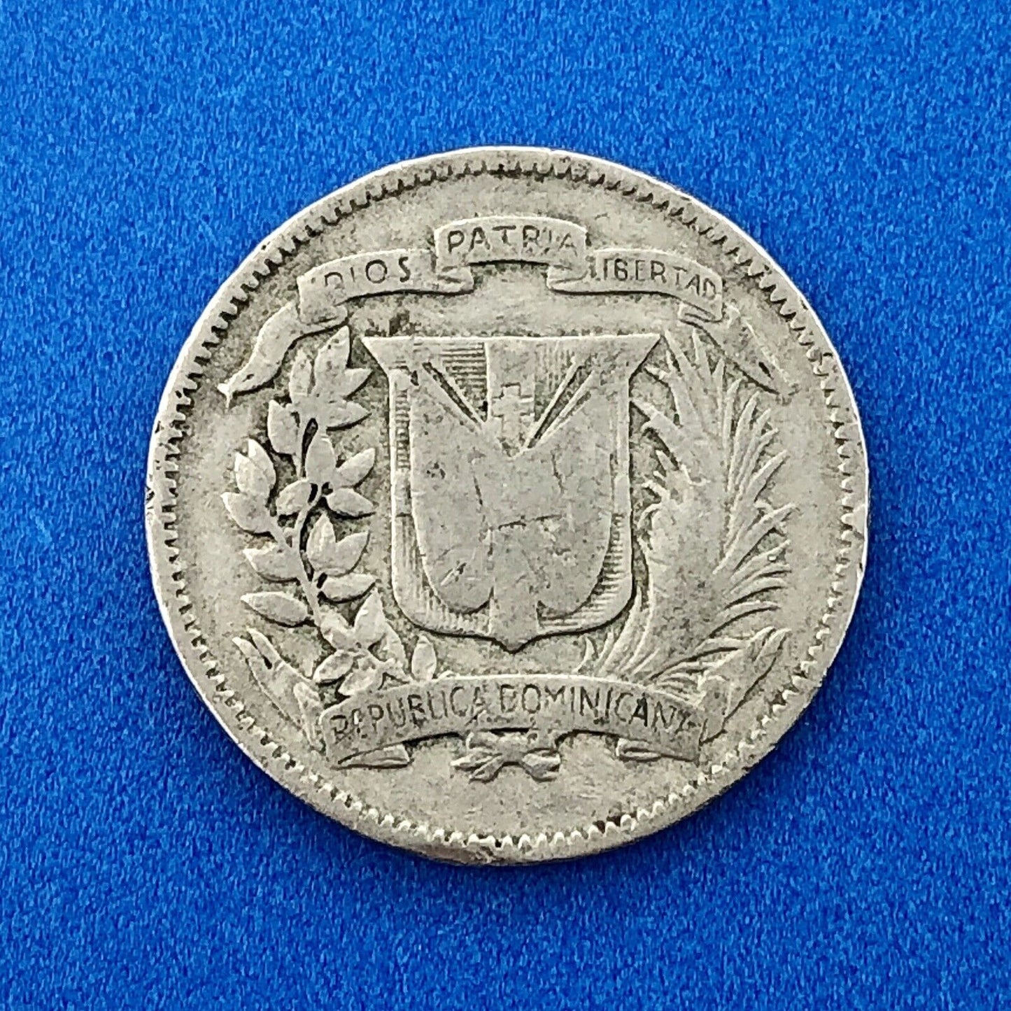 1939 Dominican Republic 5 Centavos 5 Grammos Tough Key Date Low Mintage Coin