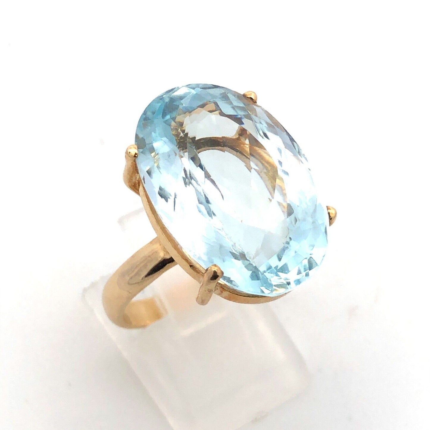 Stunning 14K Yellow Gold Oval Solitaire Blue Topaz Statement Cocktail Ring