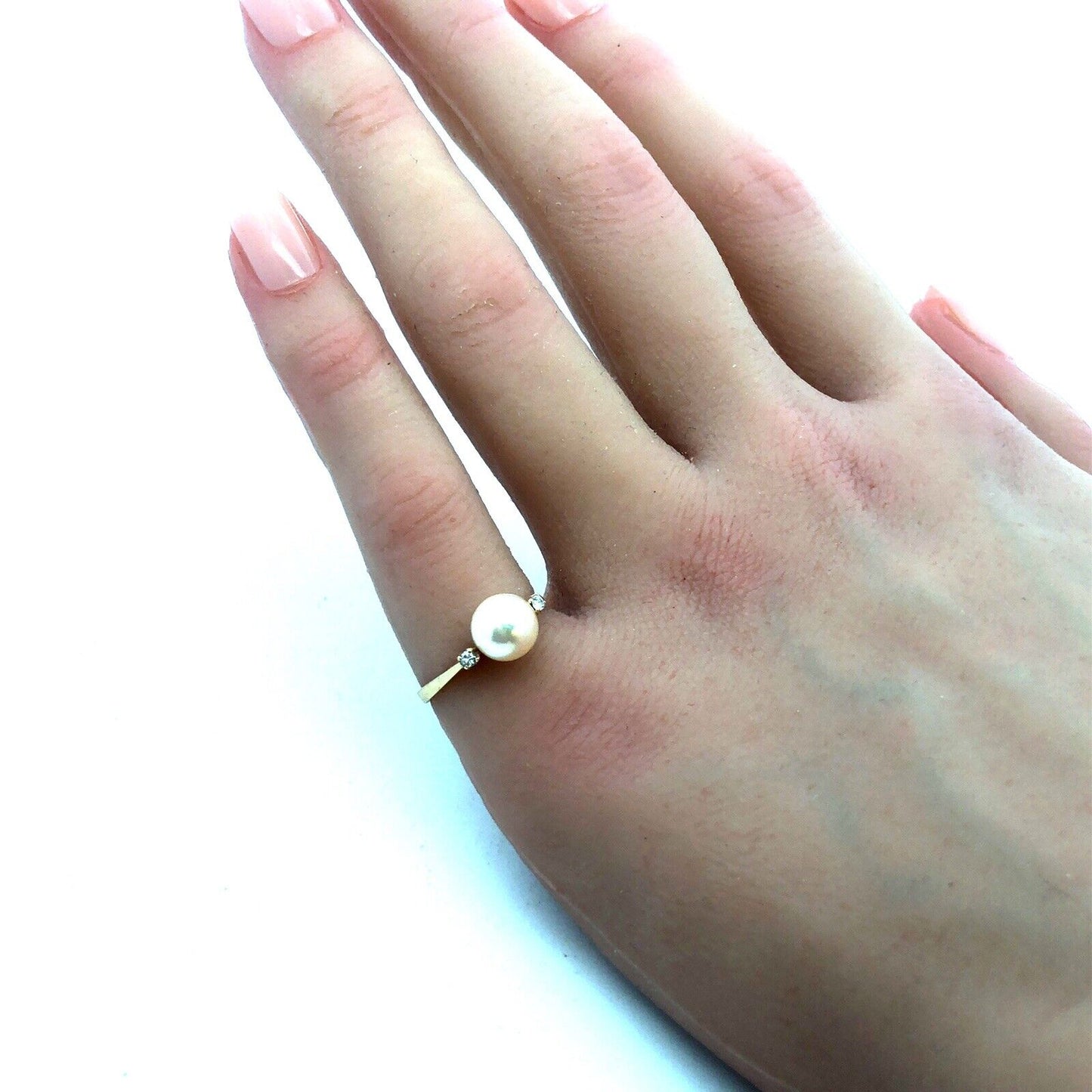 Estate 14K Yellow Gold Round White Pearl Solitaire Diamond Anniversary Ring