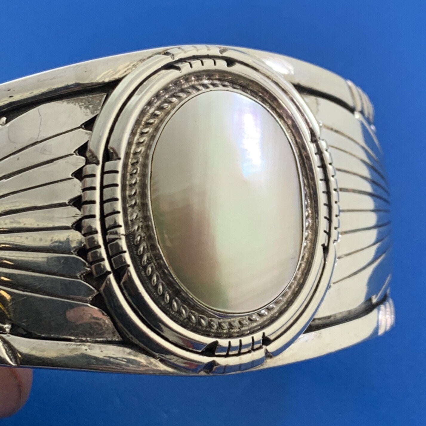 L James 925 Sterling Silver Native American Navajo Mother Of Pearl Cuff Bracelet