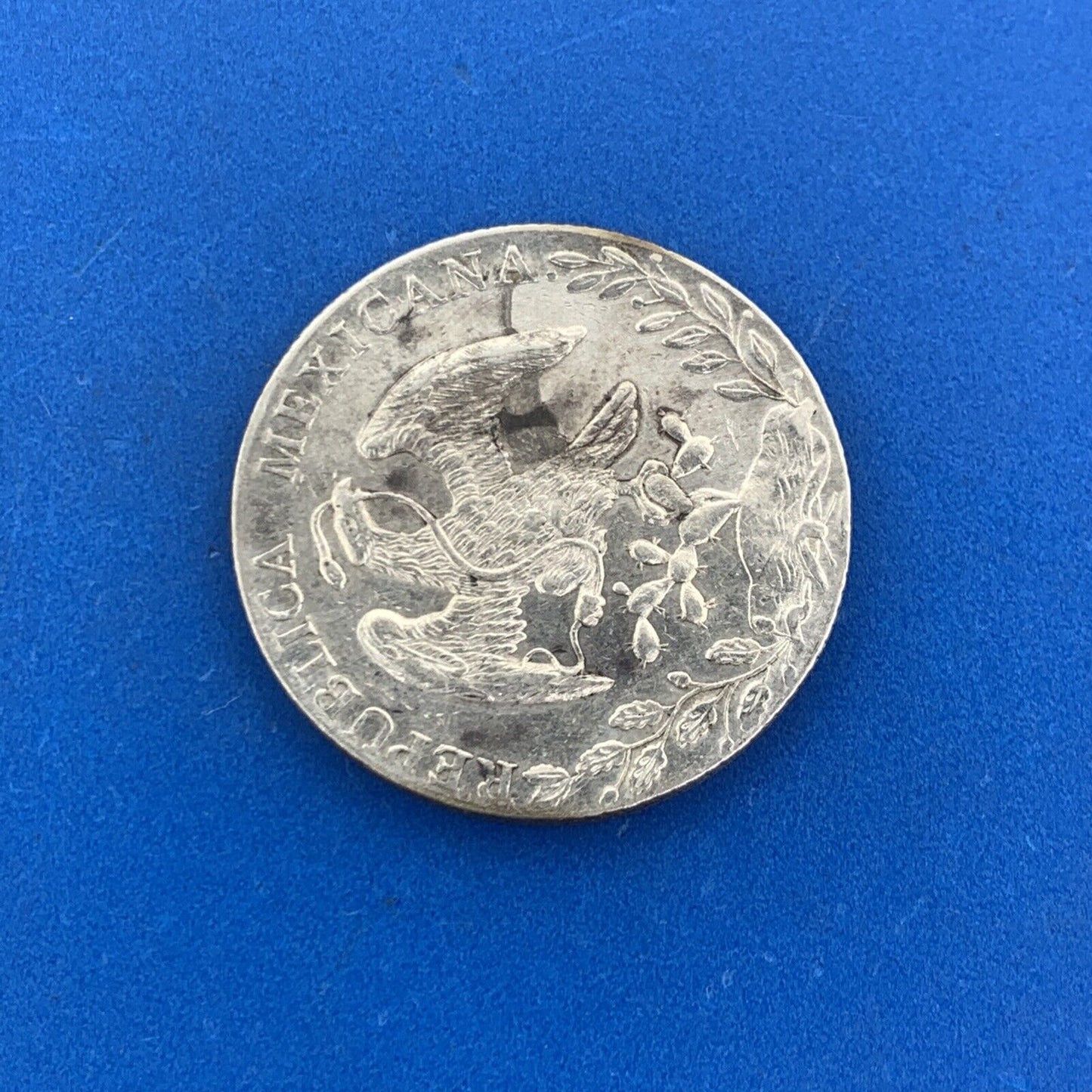 1888 Mo Mexico City 8 Reales M.H. 10 D 20 G Mexico .903 Silver Coin