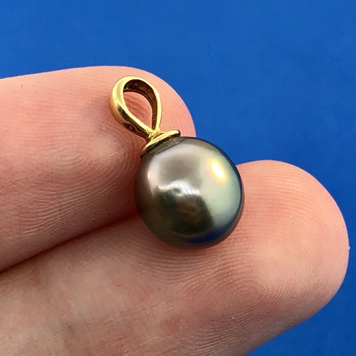 Designer 14K Yellow Gold Black Pearl Drop Dangle Charm Pendant