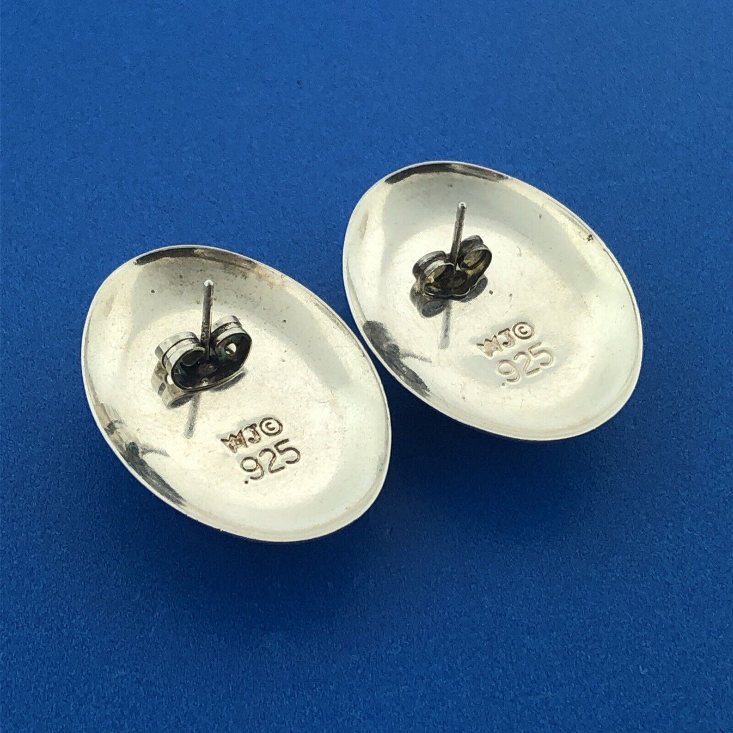 Designer WJ 925 Sterling Silver Oval Mother Of Pearl Statement Stud Earrings