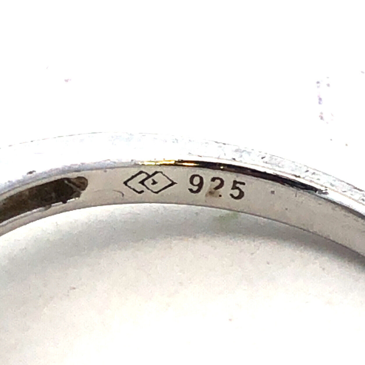 Designer 925 Sterling Silver Blue White Round Diamond Bead Detail Cocktail Ring