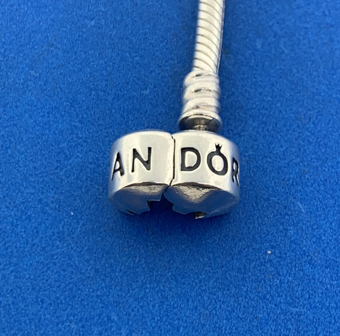 Authentic PANDORA 925 Sterling Silver Classic Snake Barrel Clasp Charm Bracelet