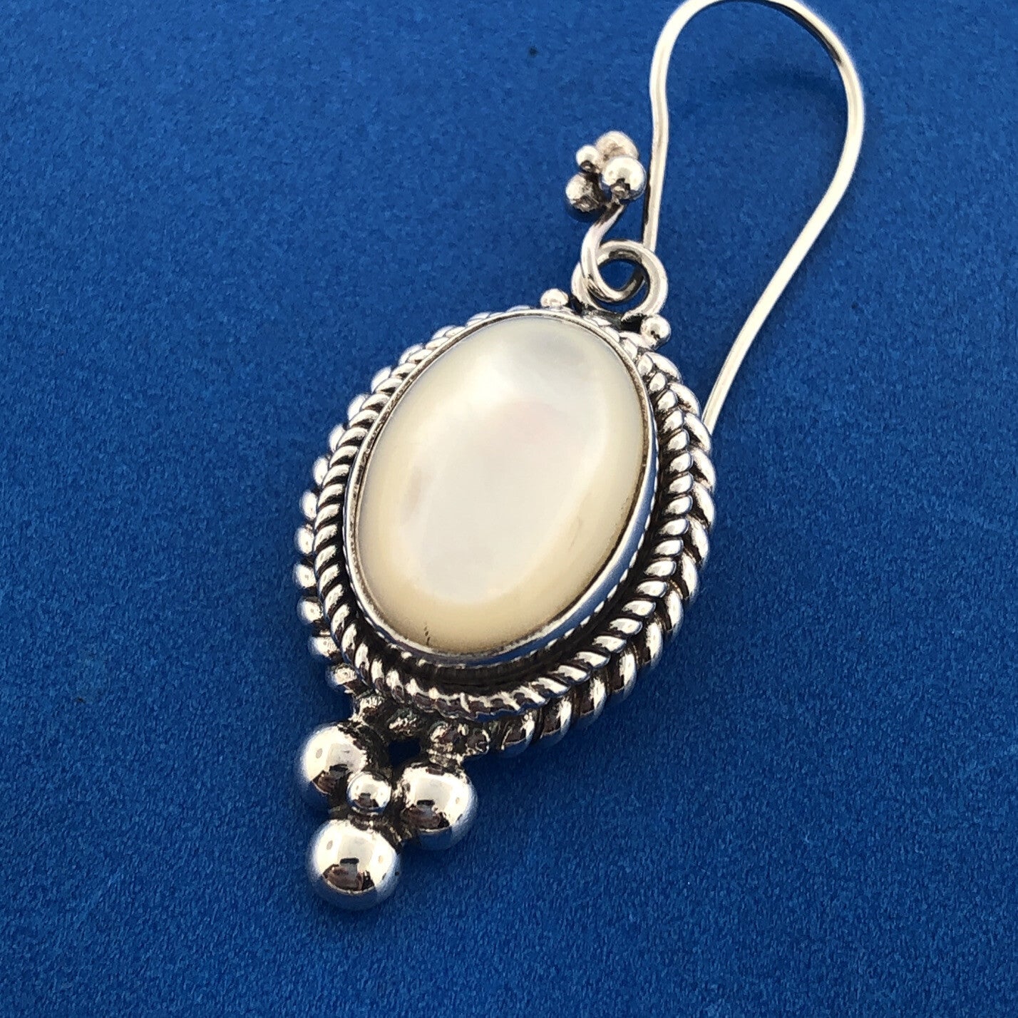 Designer BA Suarti Sterling Silver Mother Of Pearl Balinese Drop Dangle Earrings