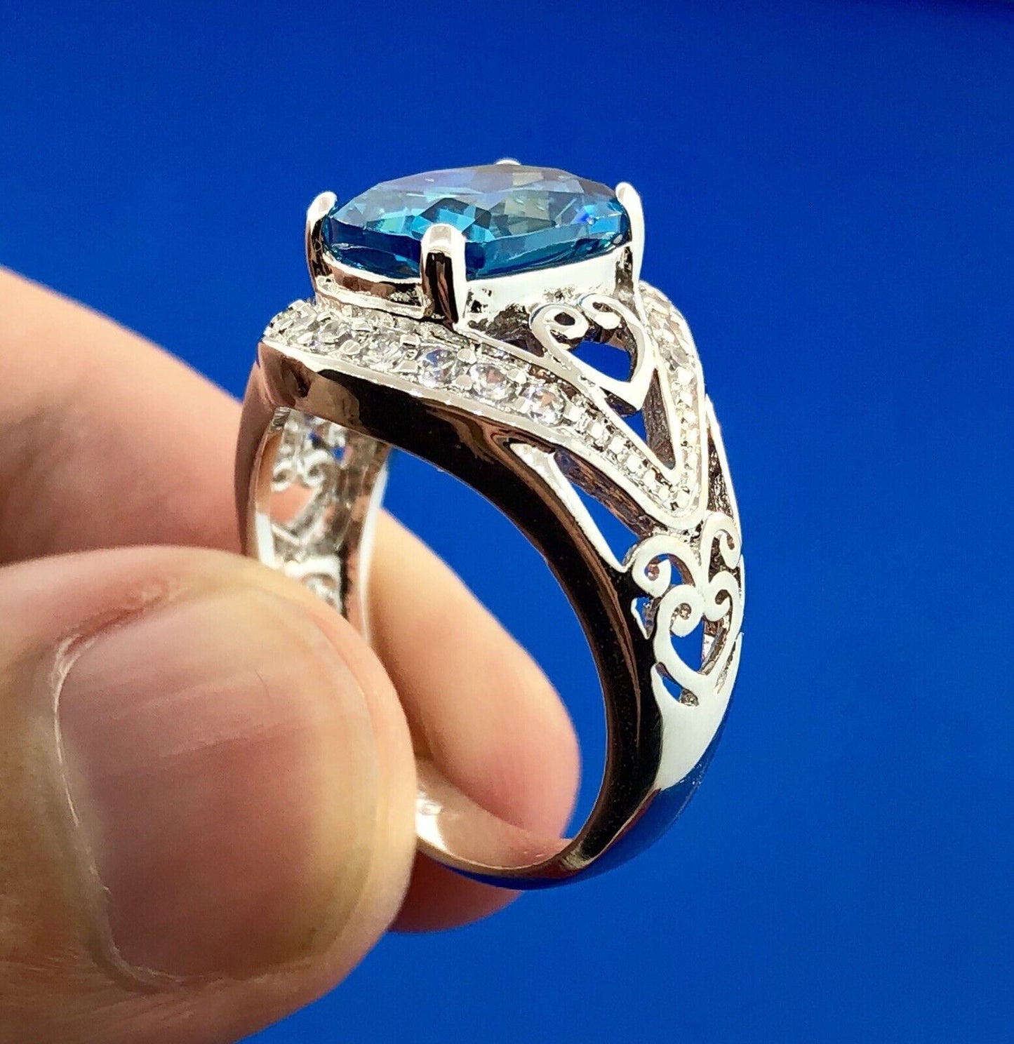 Designer CaA 925 Sterling Silver London Blue Topaz Diamond Engagement Ring