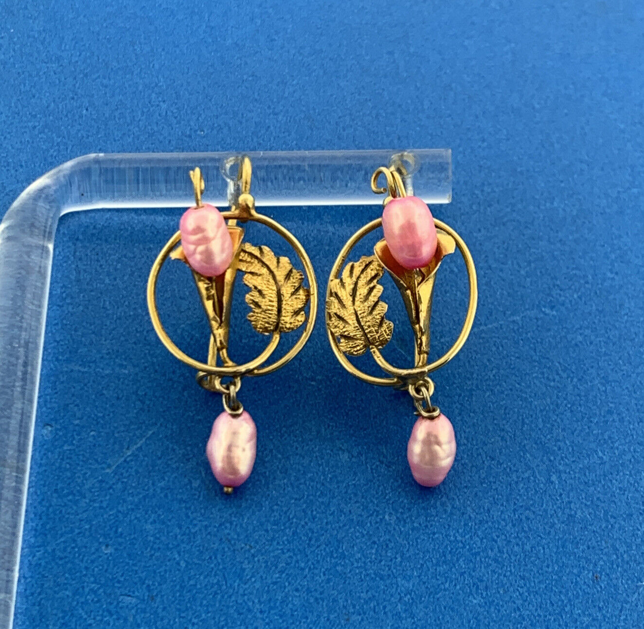 Art Nouveau Art Deco 10K Yellow Gold Pink Baroque Pearl Drop Dangle Hook Earring
