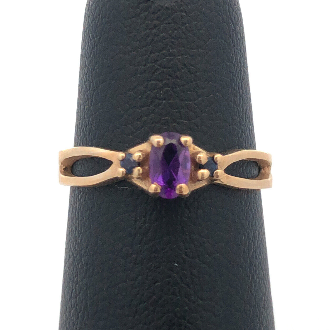 Designer 10K Yellow Gold Oval Amethyst Round Sapphire Accented Ring