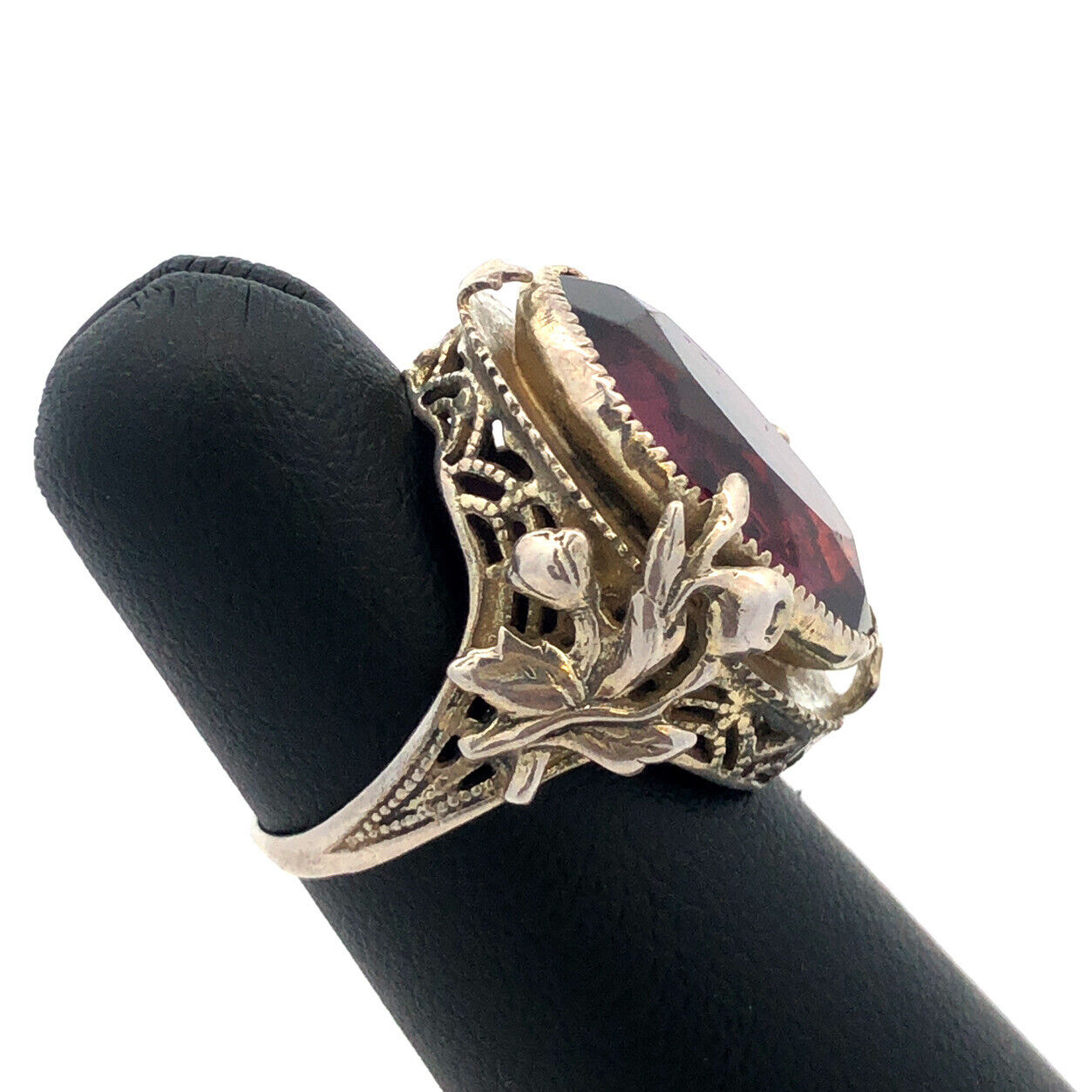 Vintage 925 Sterling Silver Faceted Purple Glass Floral Filigree Scroll Ring