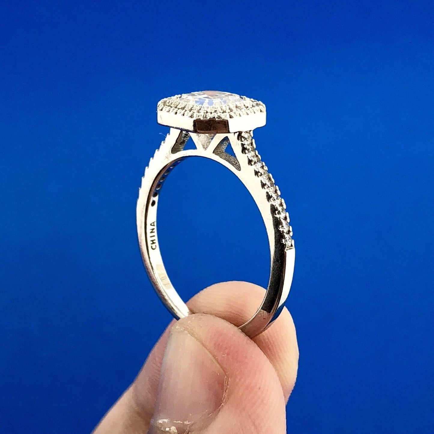 Designer 925 Sterling Silver Cubic Zirconia CZ Solitaire W/Halo Engagement Ring
