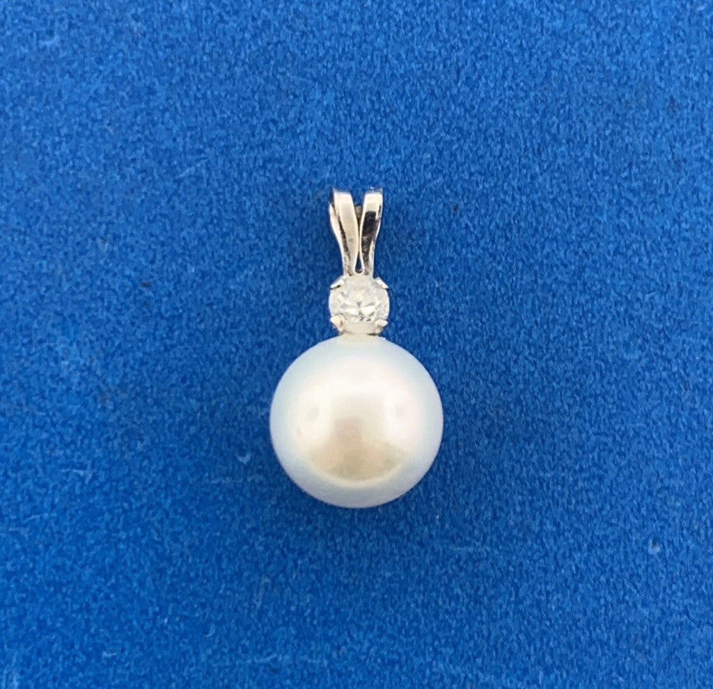 Designer 14K White Gold Pearl White Amethyst Accent Bridal June Occasion Pendant