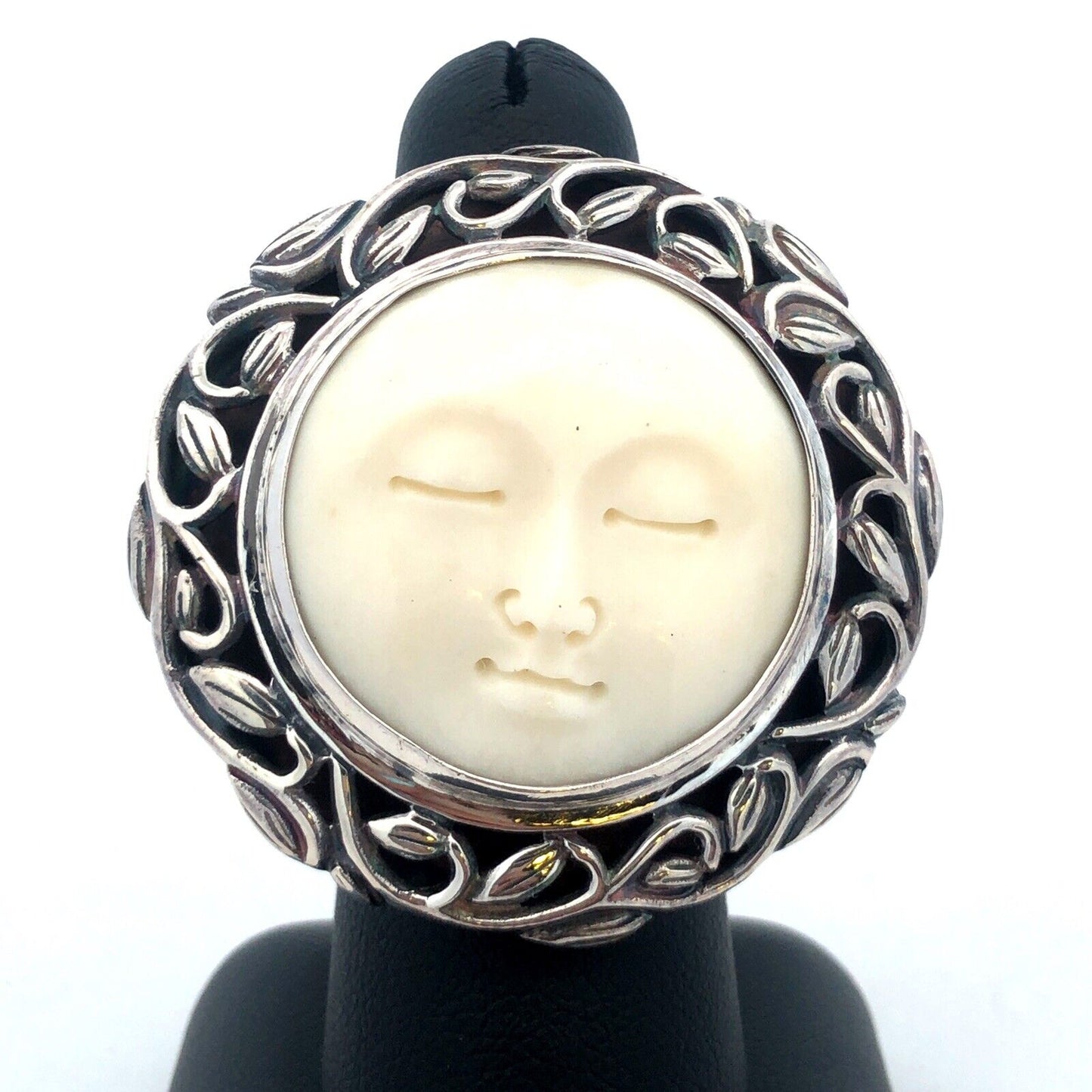 Vintage 925 Sterling Silver Round Carved Resin Moon Face Vine Statement Ring