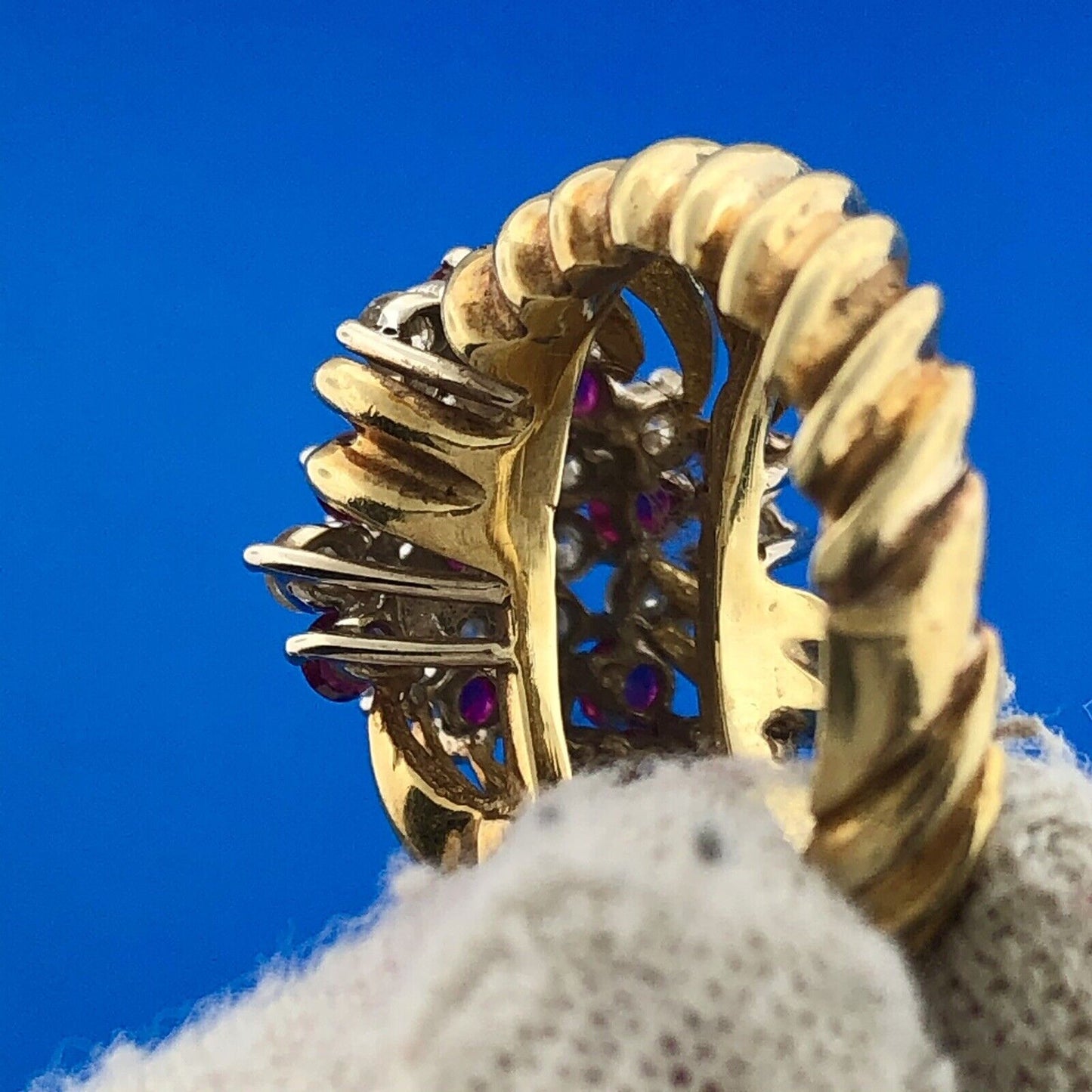Gorgeous 14k Yellow Gold Diamond Ruby Towering Spiral Cluster Ring Size 4.75