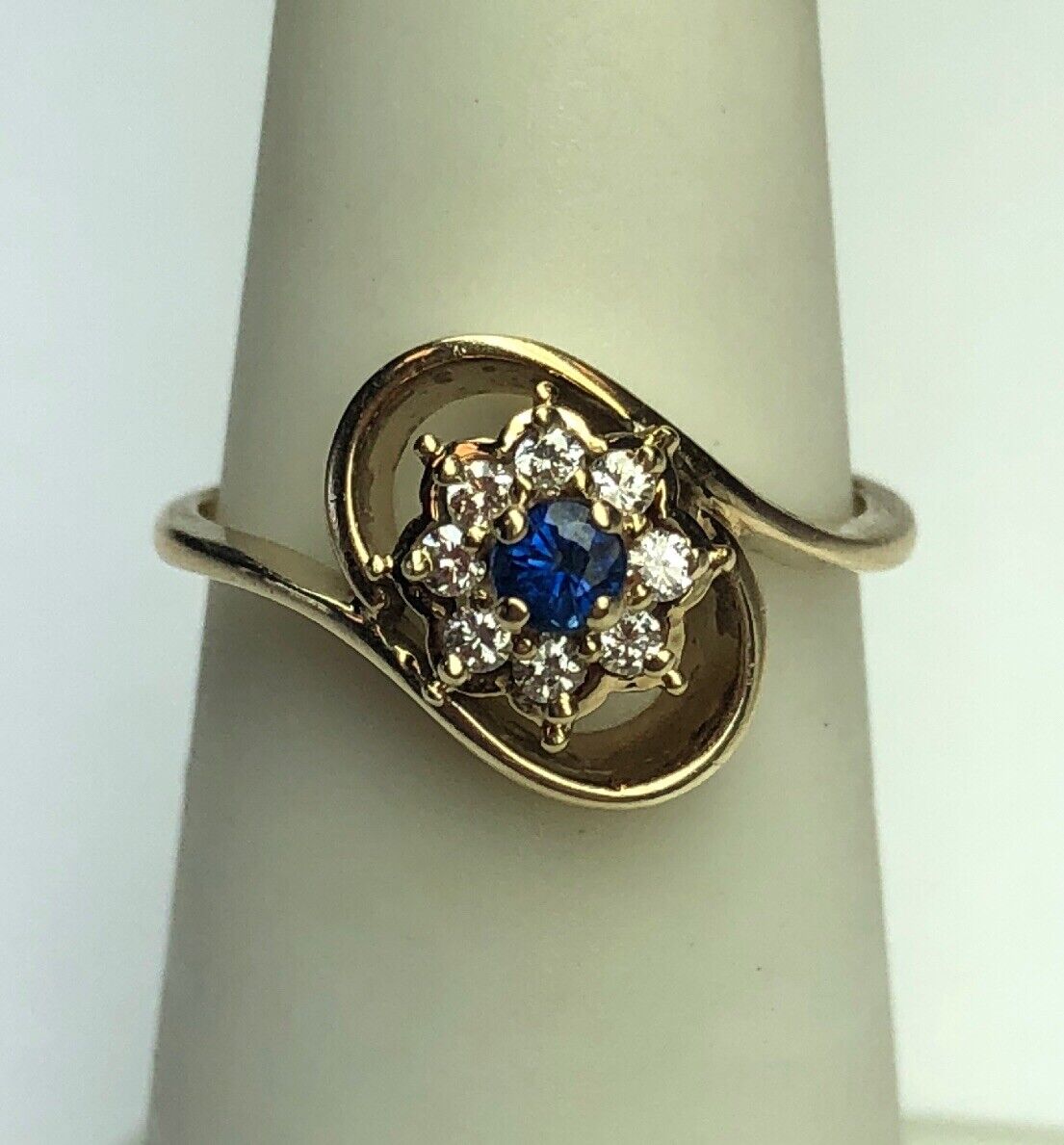Designer 14K Yellow Gold Diamond Sapphire Free Form Flower Cocktail Ring