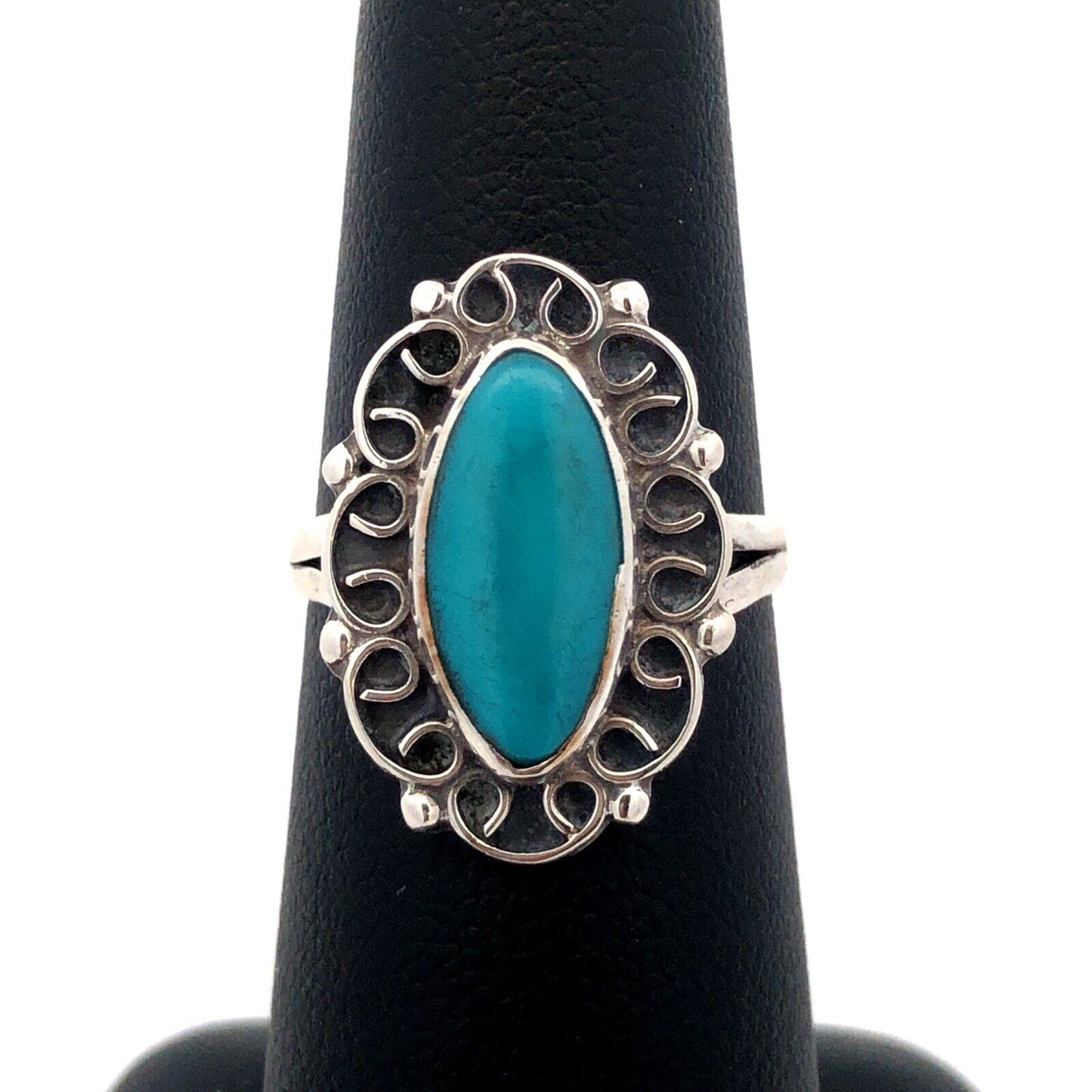 Vintage Native American 925 Sterling Silver Oval Turquoise Old Pawn Ring