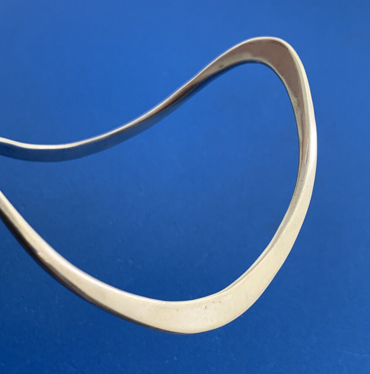 Modernist 925 Sterling Silver Crop Circle Wave Simple Bangle Bracelet