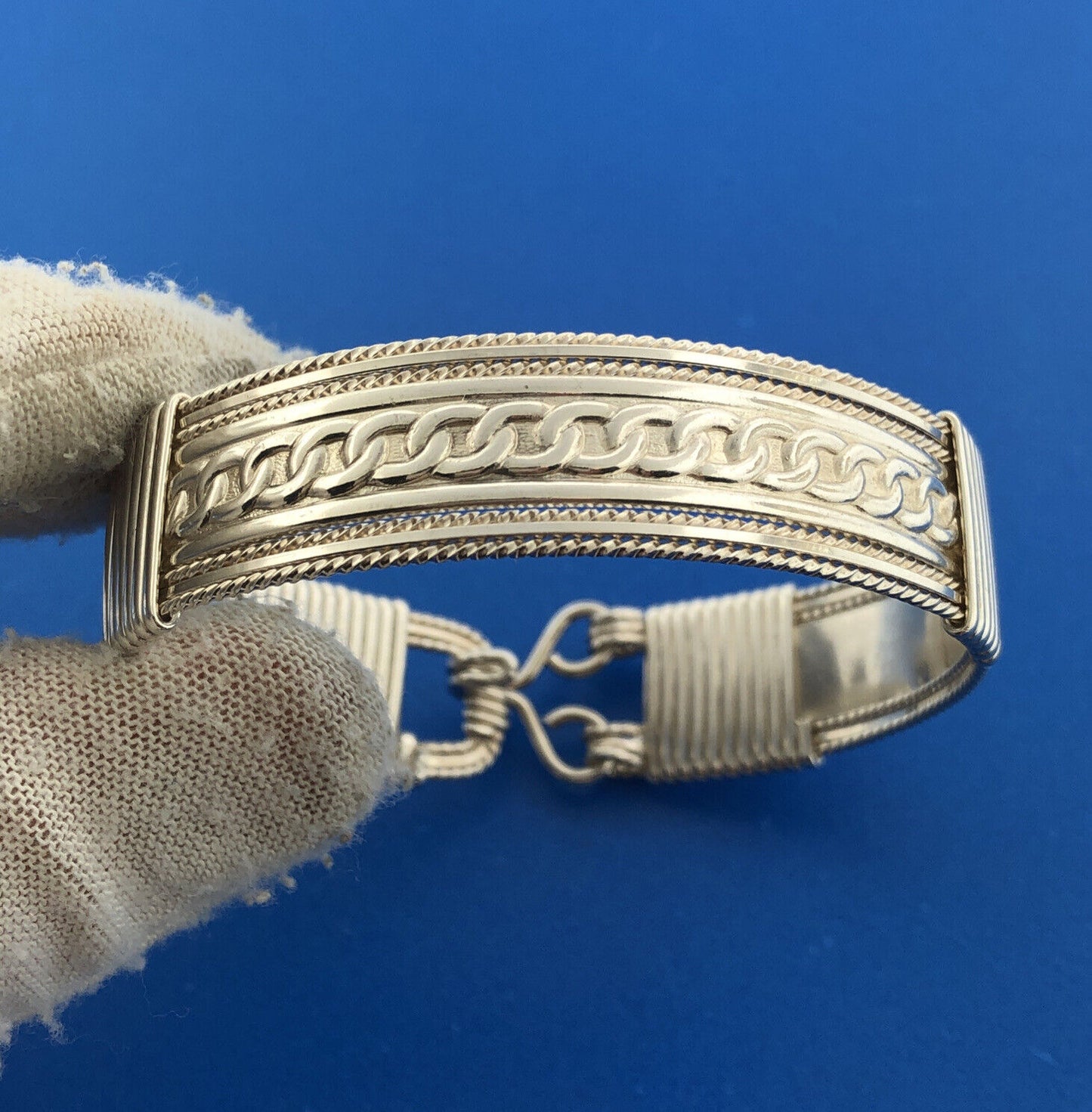 Estate 925 Sterling Silver Textured Design Wire Wrapped Cuff Bracelet