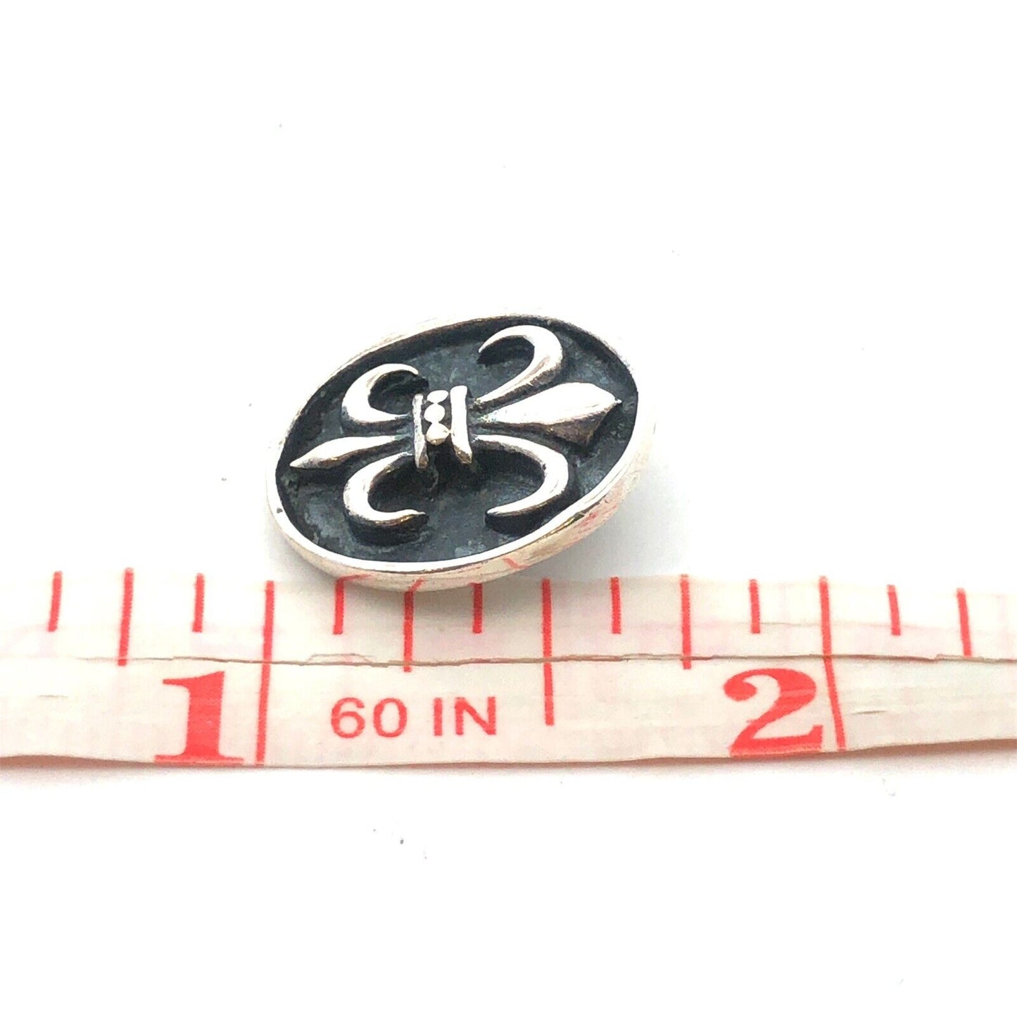 Mexican 925 Sterling Silver Fleur De Lis Oval Pendant