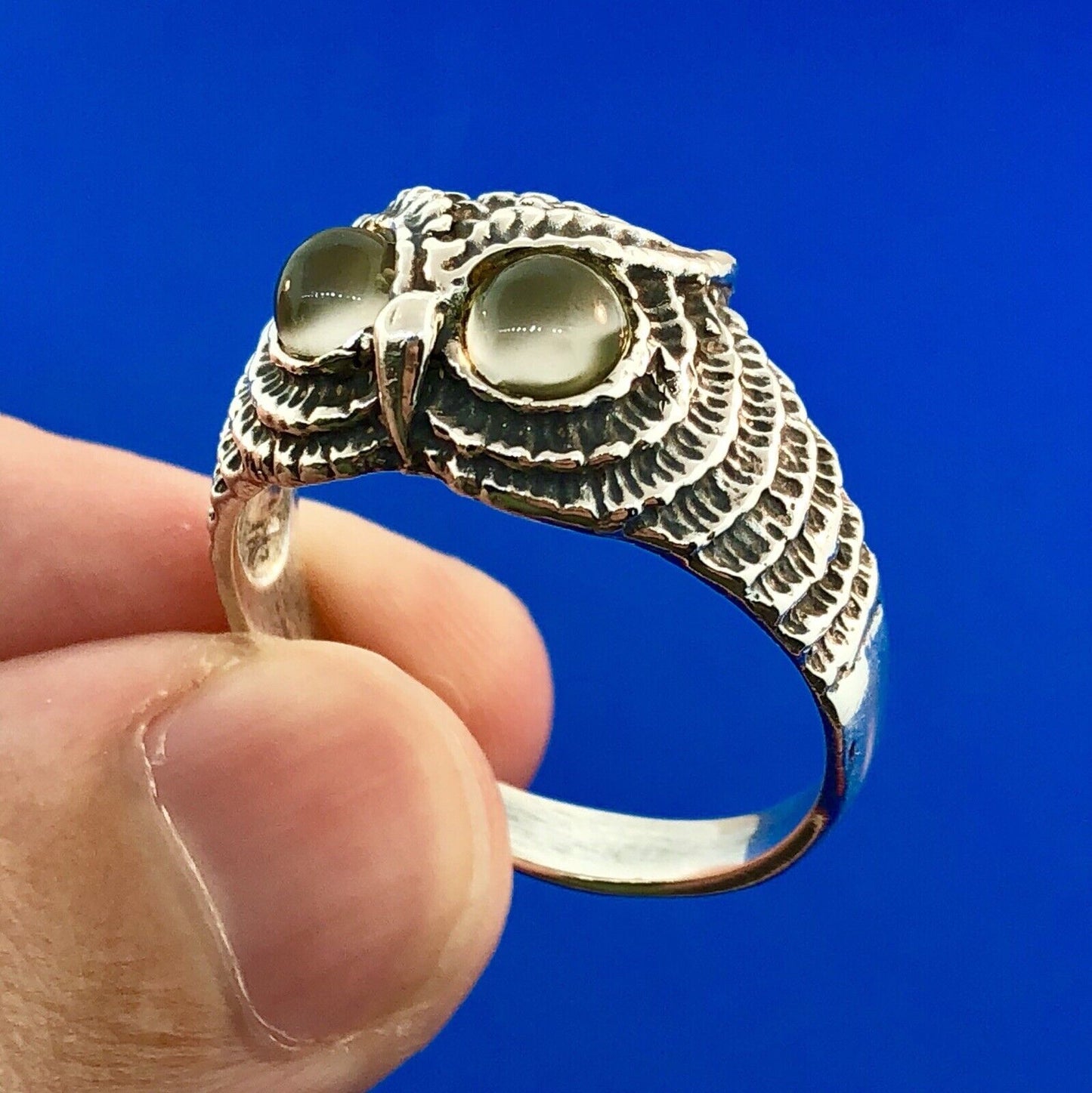 Artisan Sterling Silver Mens Moonstone Owl Textured Wisdom Prophecy Dome Ring