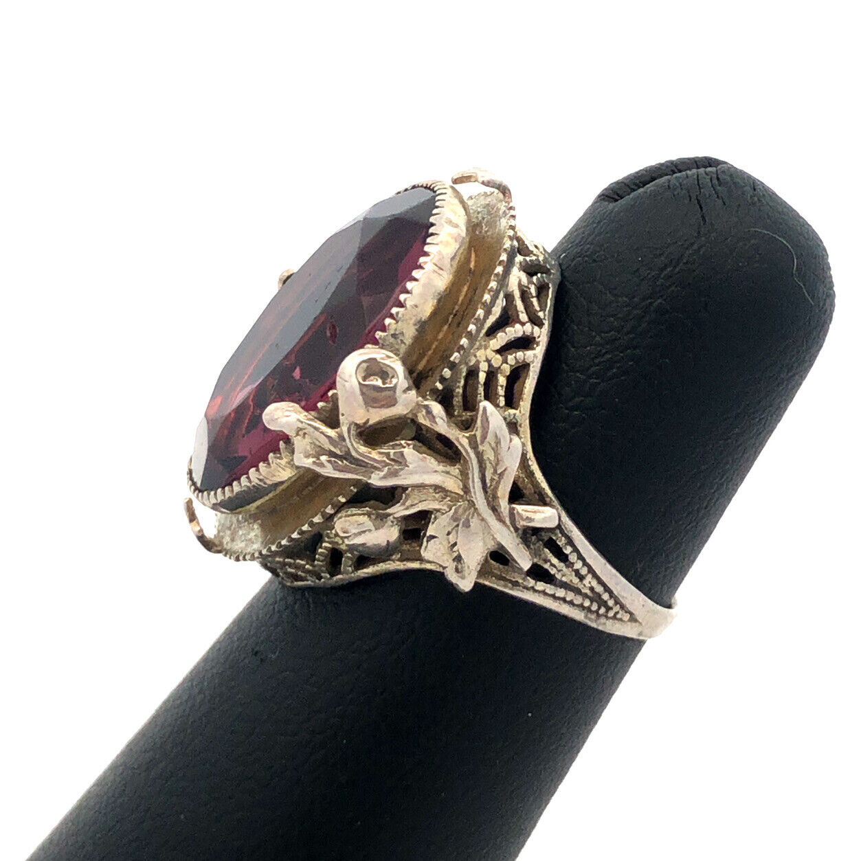 Vintage 925 Sterling Silver Faceted Purple Glass Floral Filigree Scroll Ring