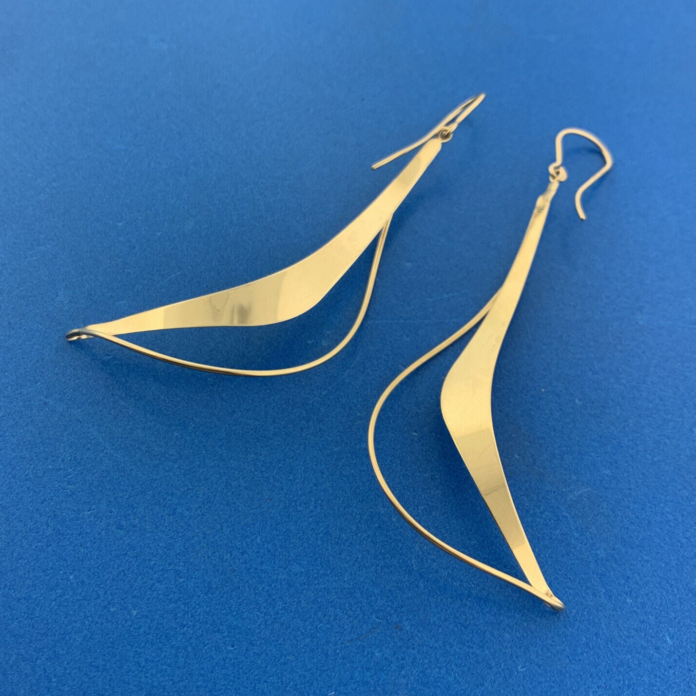 Designer NABCO 14K Yellow Gold Modernist Open Wave Statement Dangle Earrings