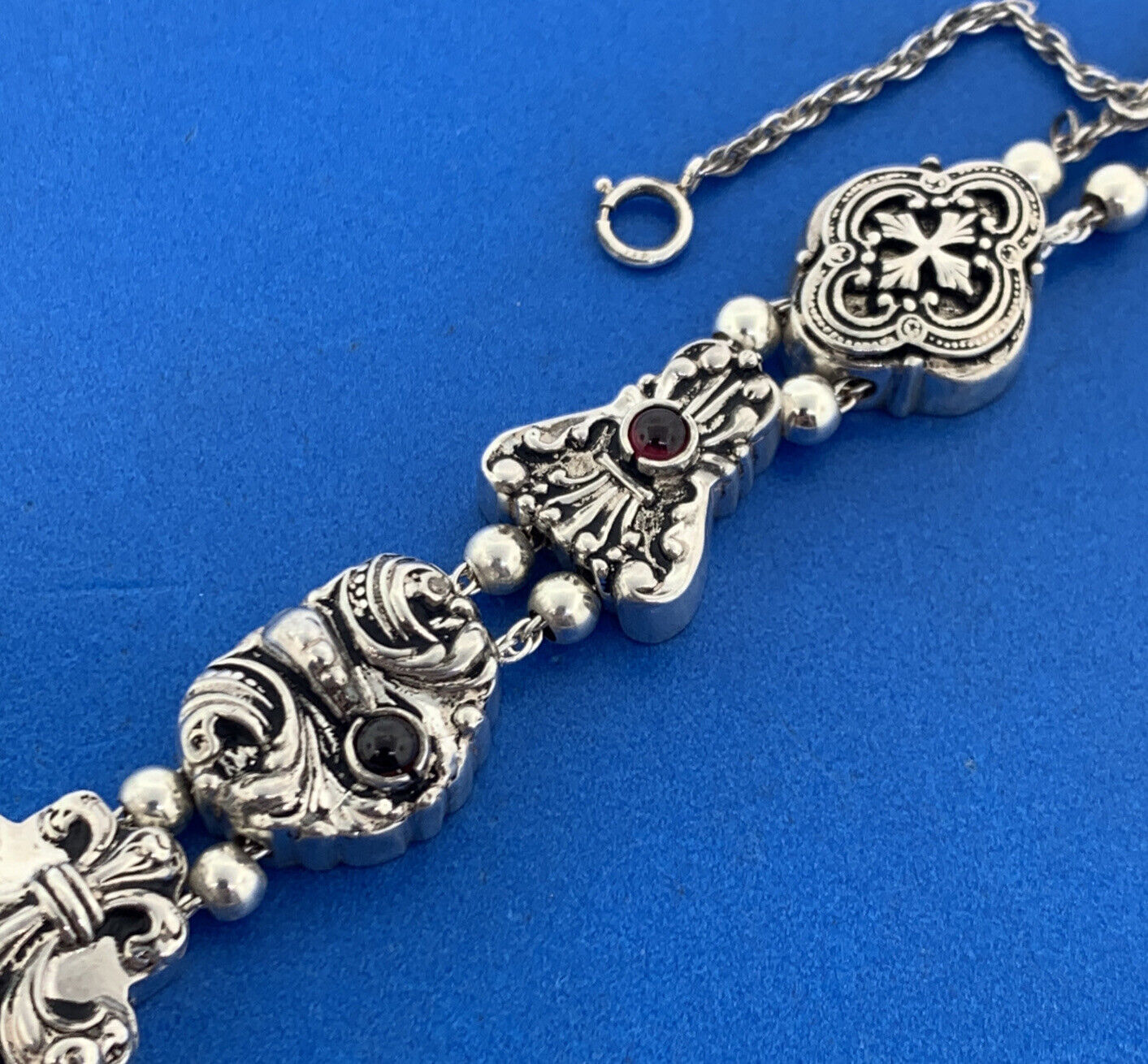 Shavarsh K 925 Sterling Silver Amethyst Floral Scroll Ten Charm Bracelet