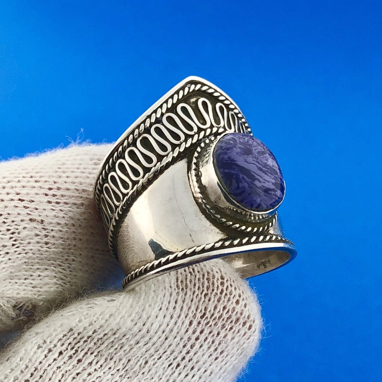 Stunning Sterling Silver 925 Oval Cabochon Swirly Purple Stone Ring Size 7