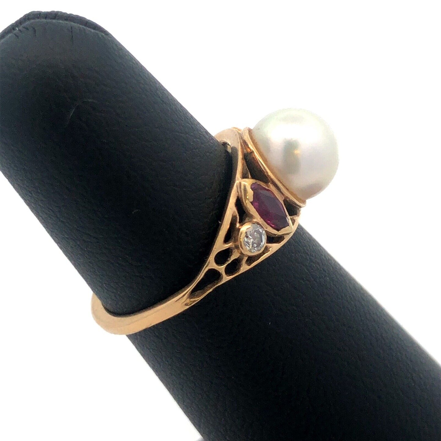 Vintage 14K Yellow Gold Pearl Ruby Diamond Art Deco Style Cocktail Ring