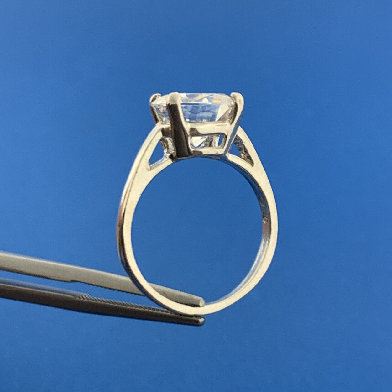 Designer Sterling Silver 925 Solitaire Cubic Zirconia Statement Engagement Ring