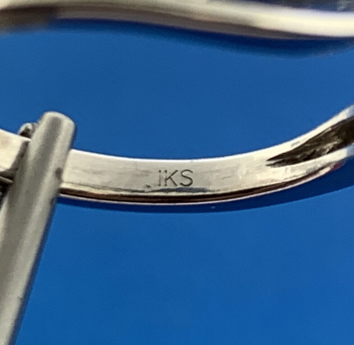 Designer IKS 10K White Gold Diamond Trio Modernist Twist Engagement Ring