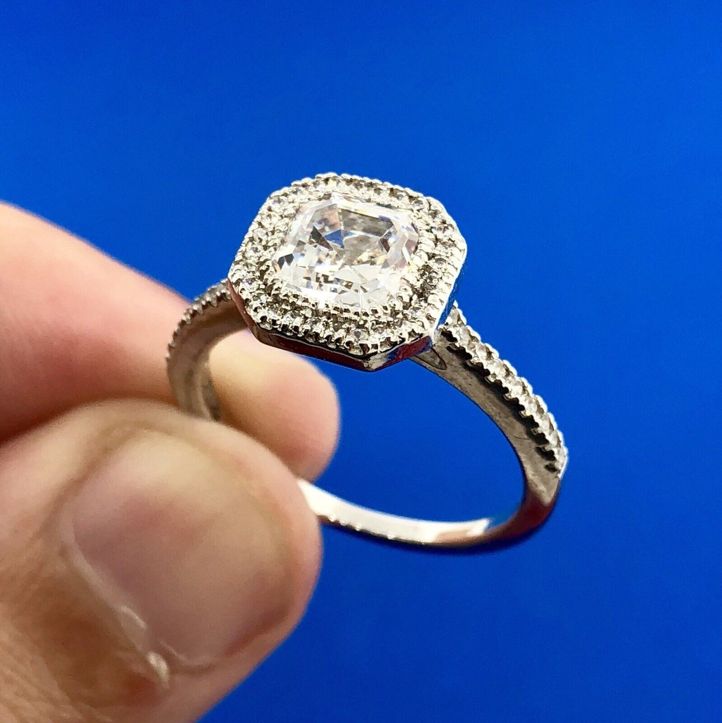 Designer 925 Sterling Silver Cubic Zirconia CZ Solitaire W/Halo Engagement Ring