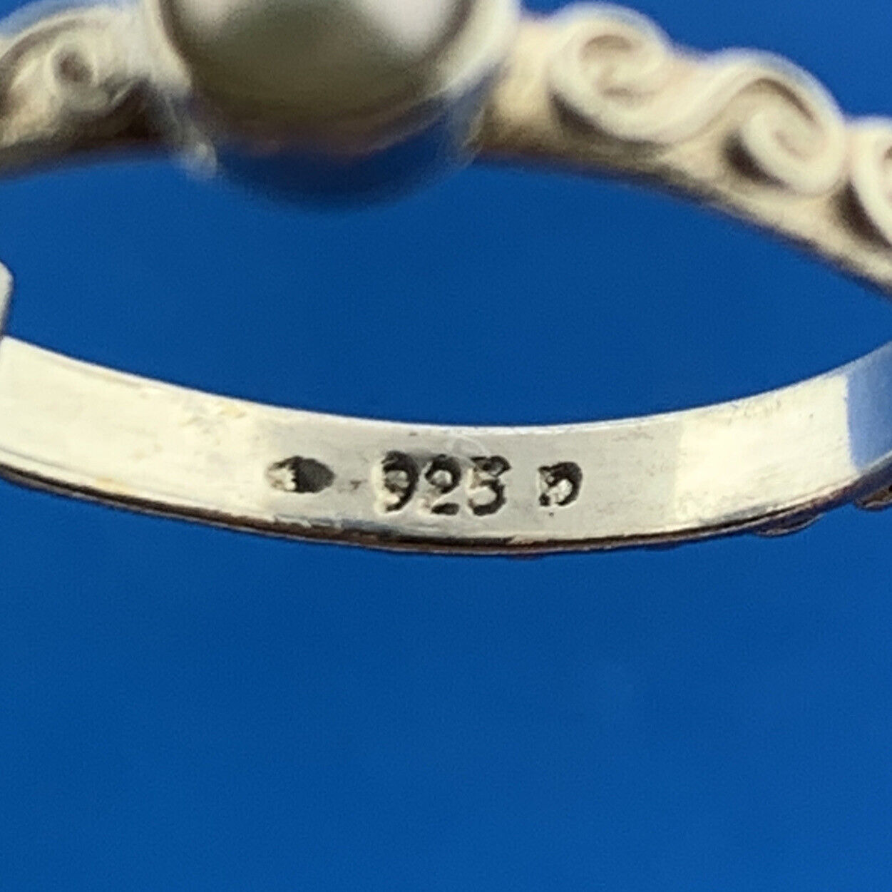 Designer 925 Sterling Silver Pearl Scroll Design Stackable Band Ring