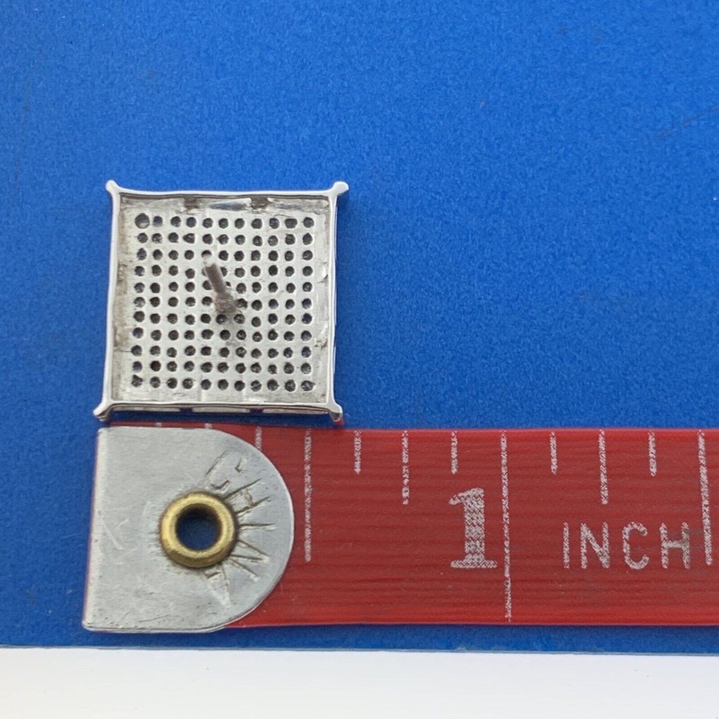 Gorgeous 10k White Gold Round Cut Pave Diamond Square Screw-back Stud Earrings