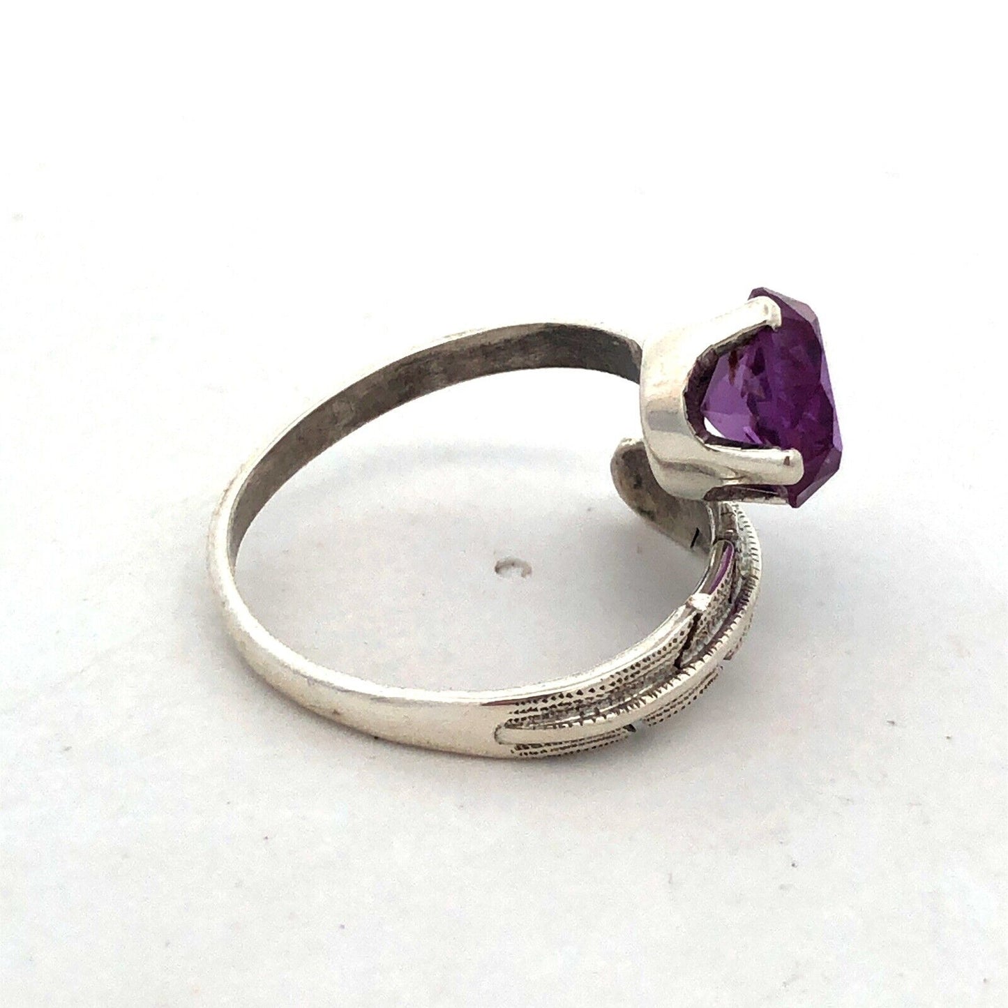 Vintage FS Mexico 925 Sterling Silver Round Purple Sapphire Feather Bypass Ring