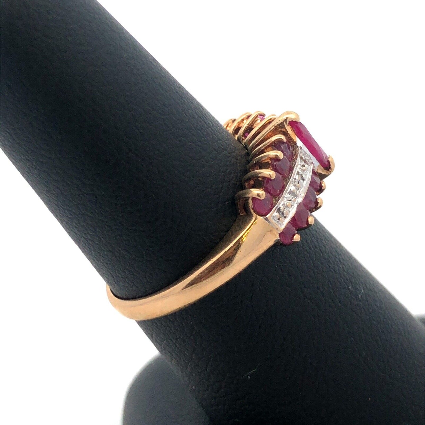 Vintage 10K Yellow Gold Ruby Diamond Engagement Anniversary Cocktail Ring