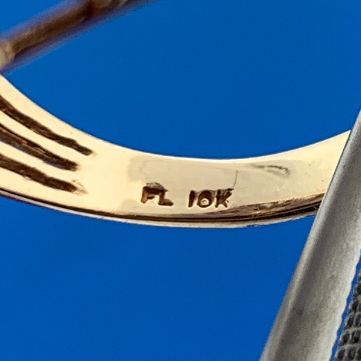 Gorgeous 10k Yellow Gold Oval Cut Amethyst Cluster Openwork Dome Ring Size 7.75