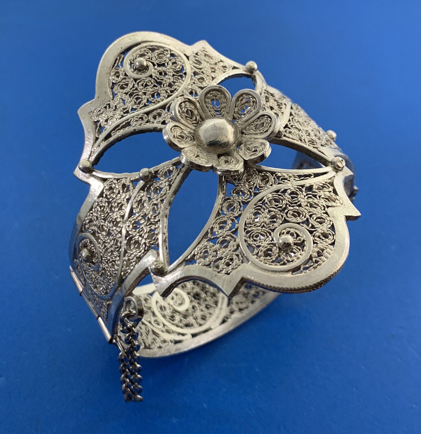 Vintage Artisan Sterling Silver Filigree Scroll Flower Statement Cuff Bracelet
