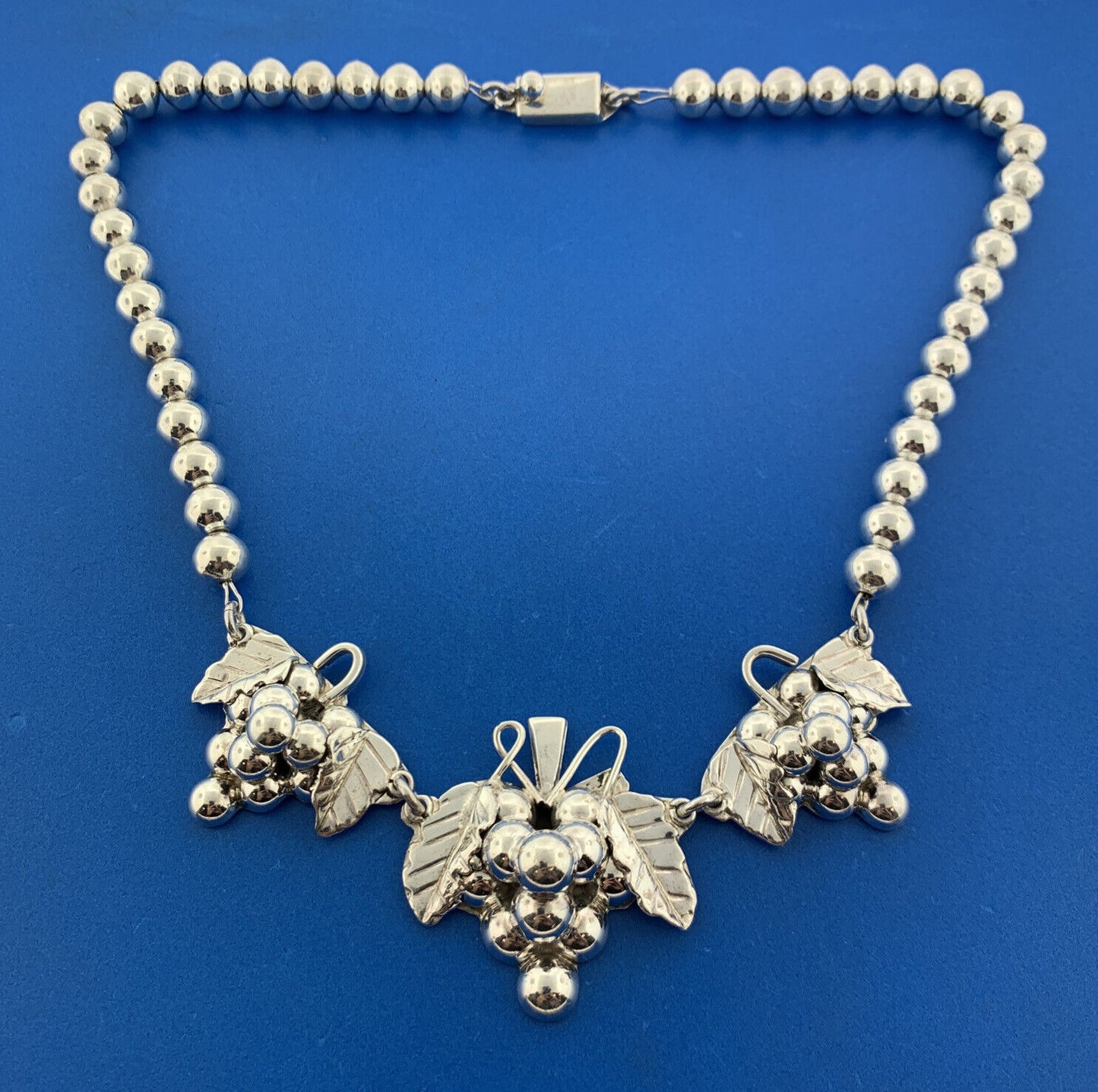 Taxco Mexico Designer TS-79 Sterling Silver 925 Grape Vine 19" Beaded Necklace