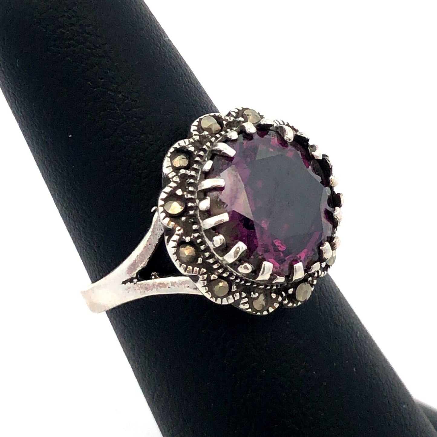 Vintage F 925 Sterling Silver Round Amethyst Marcasite Flower Cocktail Ring